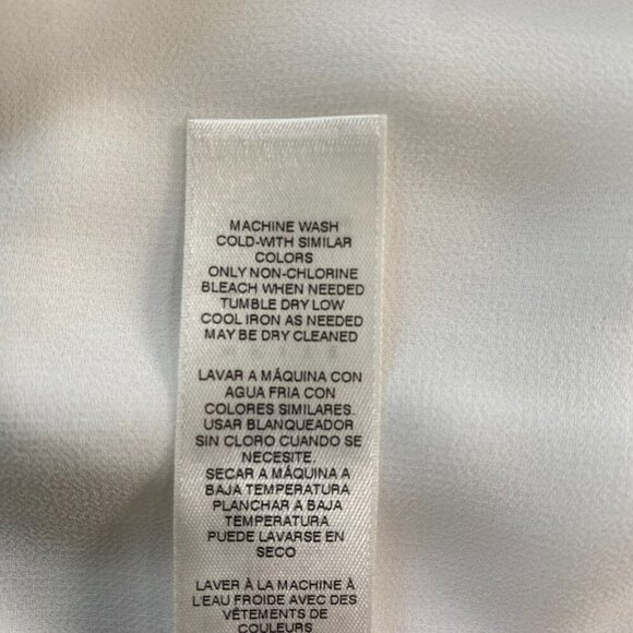 NWT - WHBM Short Front Long Back Ruffled V-Neck Blouse with Eyelets, 2 #262 - Picture 14 of 16